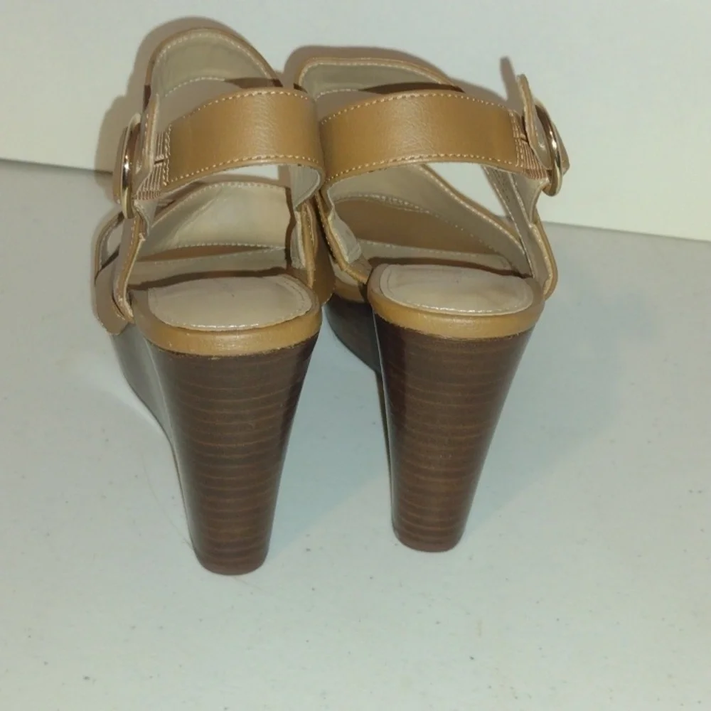 14th & Union Narissa Slingback Wedge Sandal Cognac Brown Women’s Shoes  size 7.5
